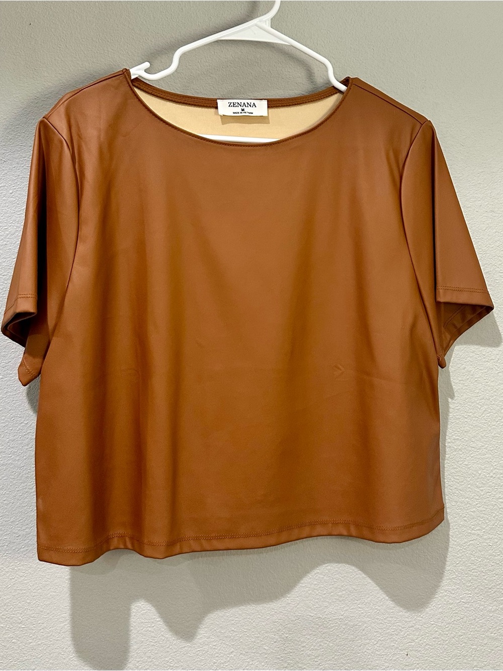 Zenana Outfitters Rust Brown Short Sleeve Scoop Neck Top